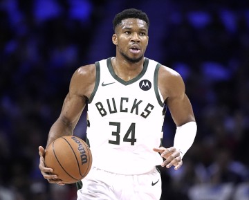 星空体育下载-就在今天！字母哥保持了11年的NBA纪录被打破了